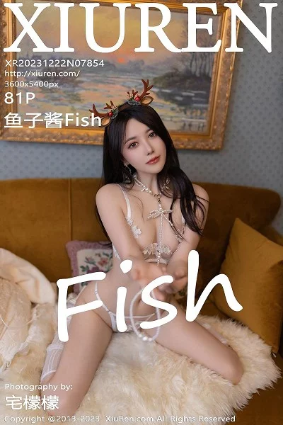 [XiuRen]高清写真图 2023.12.22 No.7854 鱼子酱Fish 圣诞美腿封面